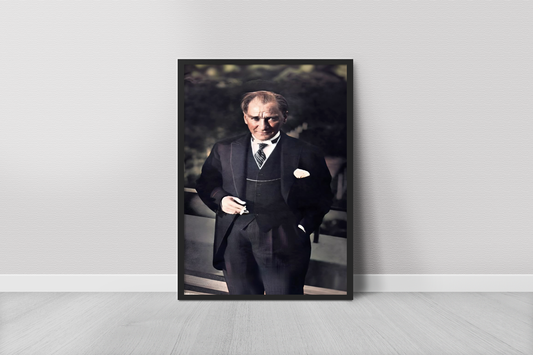 Atatürk 4