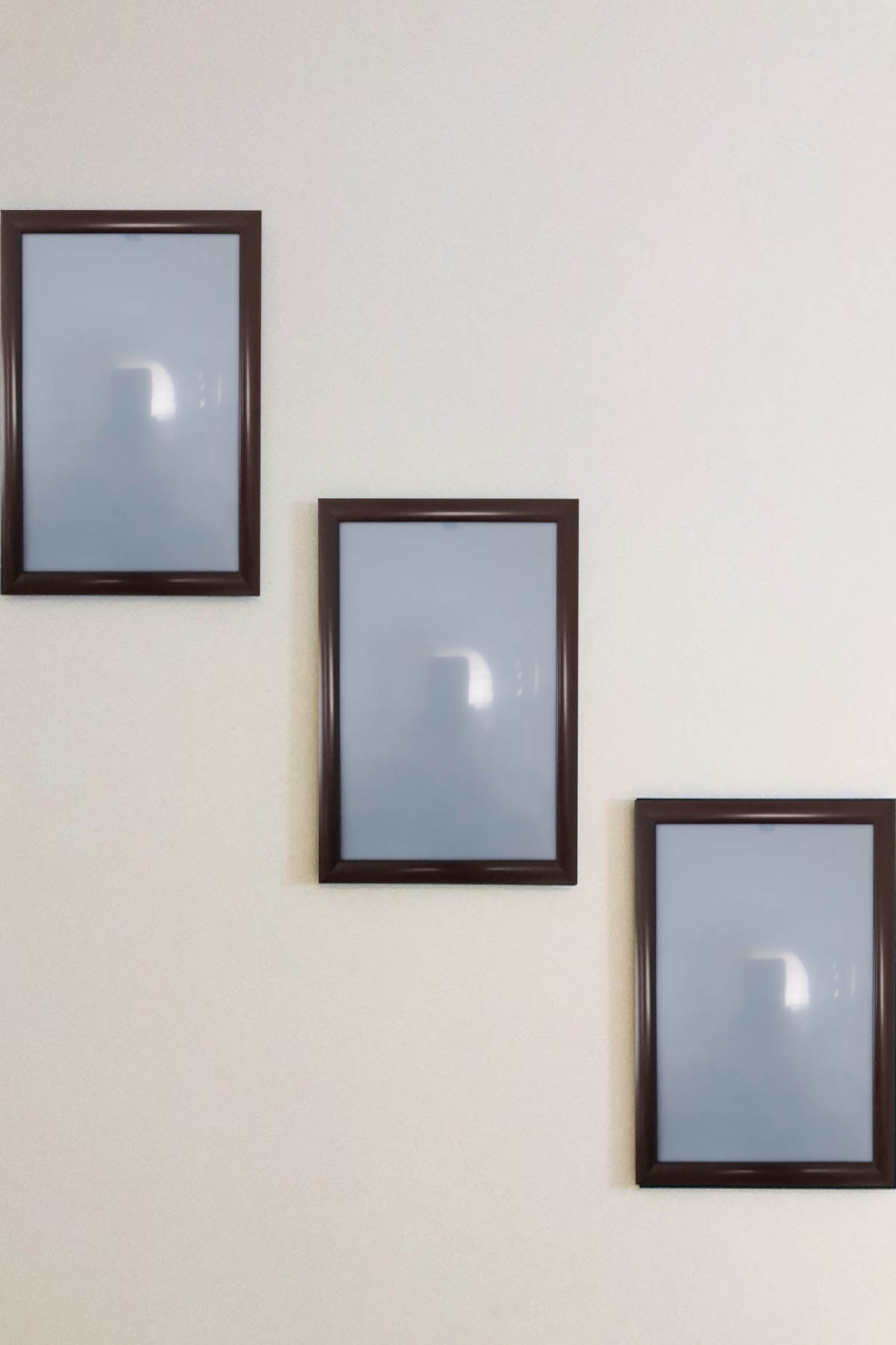 Şık Tasarımlı 3'lü Set Polimer Resim Çerçevesi (21x30-3 Adet)